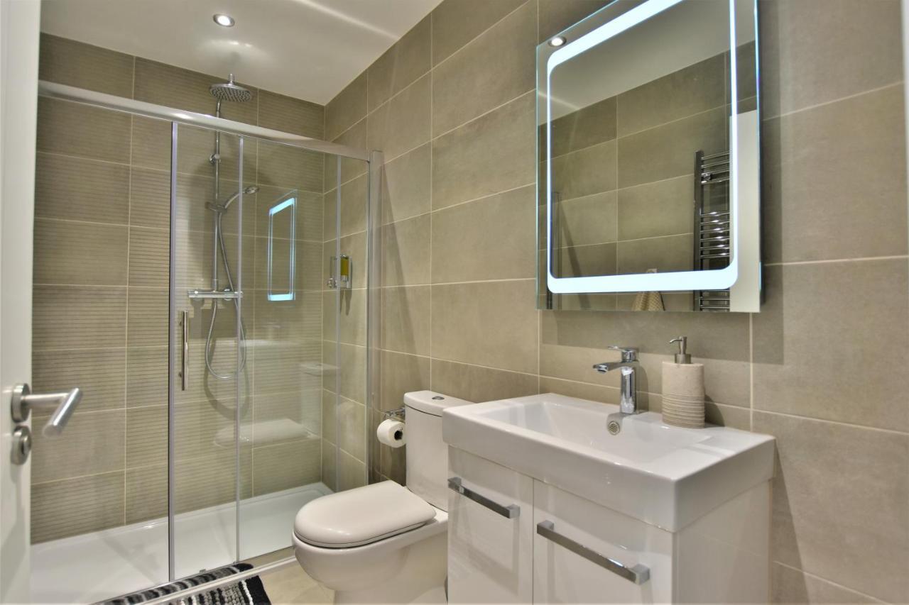 Lincoln City Centre Luxury Lofthouseアパートメント エクステリア 写真