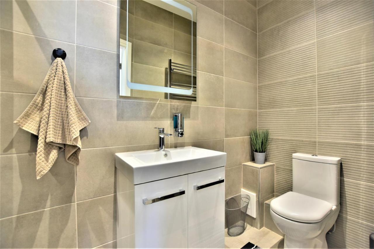 Lincoln City Centre Luxury Lofthouseアパートメント エクステリア 写真