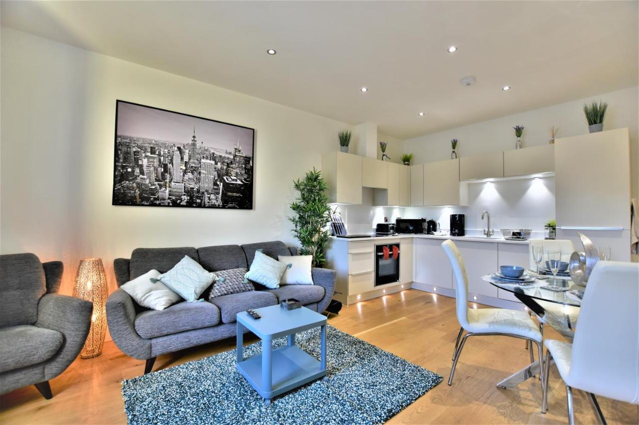 Lincoln City Centre Luxury Lofthouseアパートメント エクステリア 写真